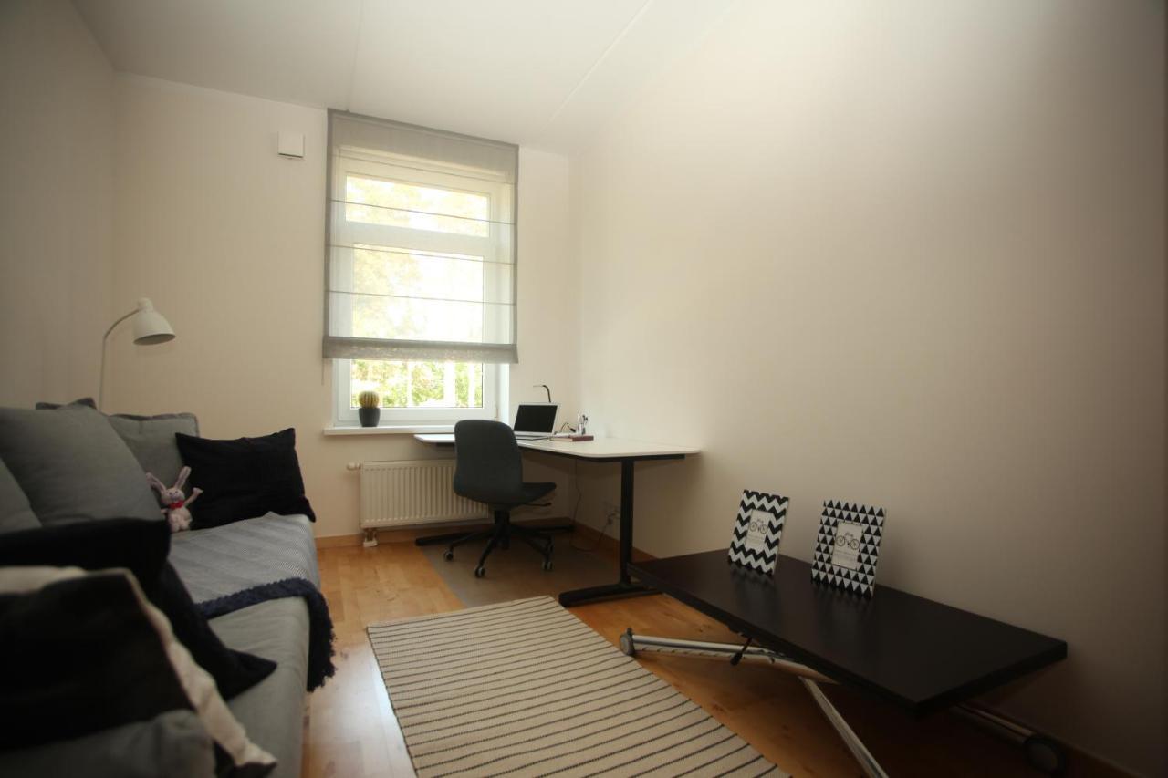 Cozy Home Apartment Kaivas, Free Parking, Self Check-In 리가 외부 사진